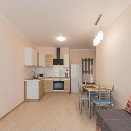 Уютная Квартира В Жк Острова Kryzhanivka Ngoại thất bức ảnh